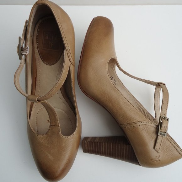 Frye Shoes - SIZE 7.5. FRYE MIRANDA T-strap all leather pump shoes.